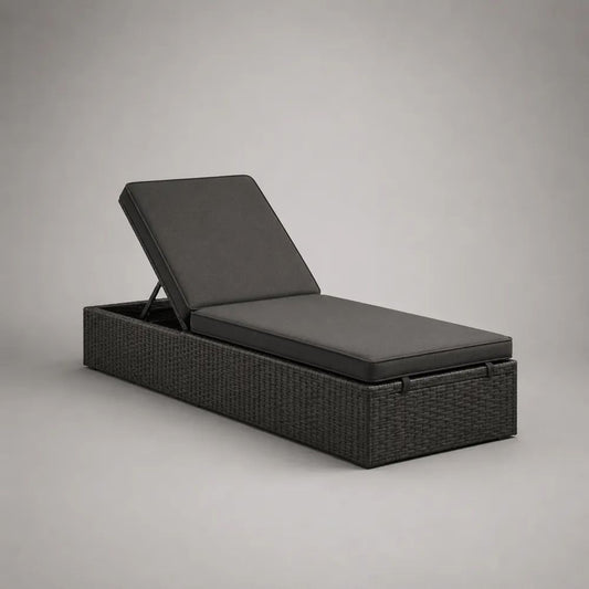 Lettino prendisole reclinabile da esterno in polyrattan con 2 cuscini grigio antracite, 195 × 65 × 35-90 cm